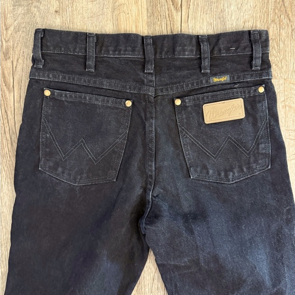 Wrangler • MEN'S SLIM FIT 936 COWBOY CUT JEANS - Picture 8 of 9